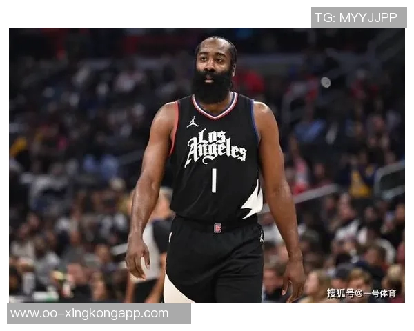 快船再次寄望于36岁哈登上赛季他身边还有鲍科比的支持 快船再次寄望于36岁哈登上赛季他身边还有鲍科比的支持